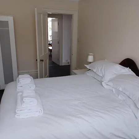 Westmount - 2 Fulford Road Apartman Scarborough